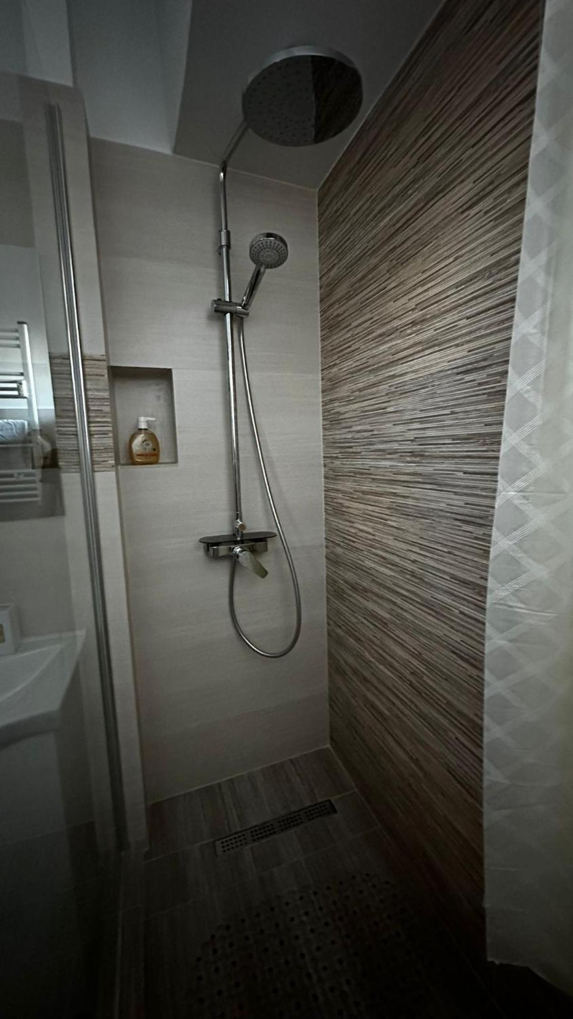 Sofiart Apartment Boekarest Buitenkant foto